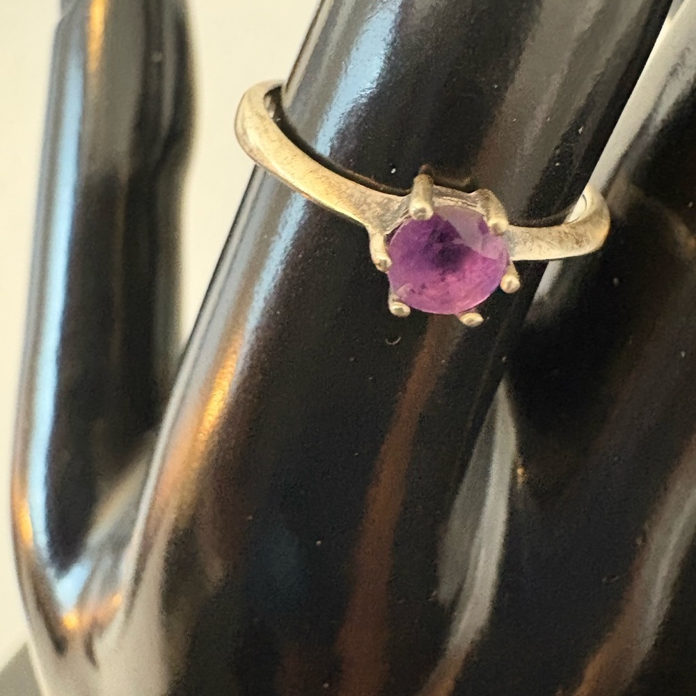 Purple Amethyst Gold Ring with Solitaire Setting